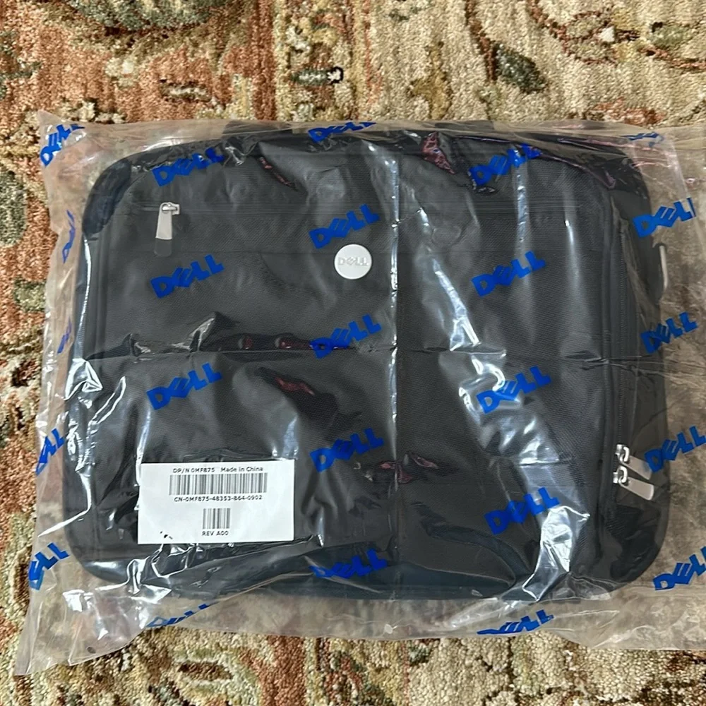 NWT Dell Laptop Briefcase OMF 875